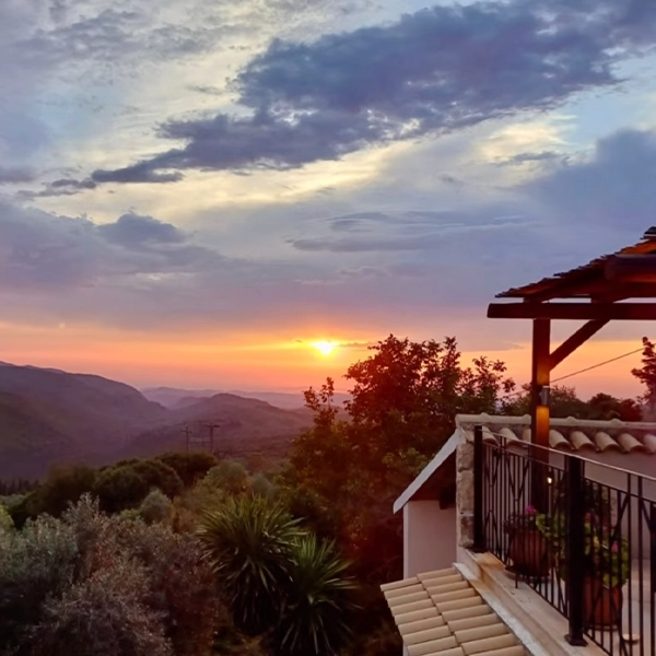 Villa Petalutha